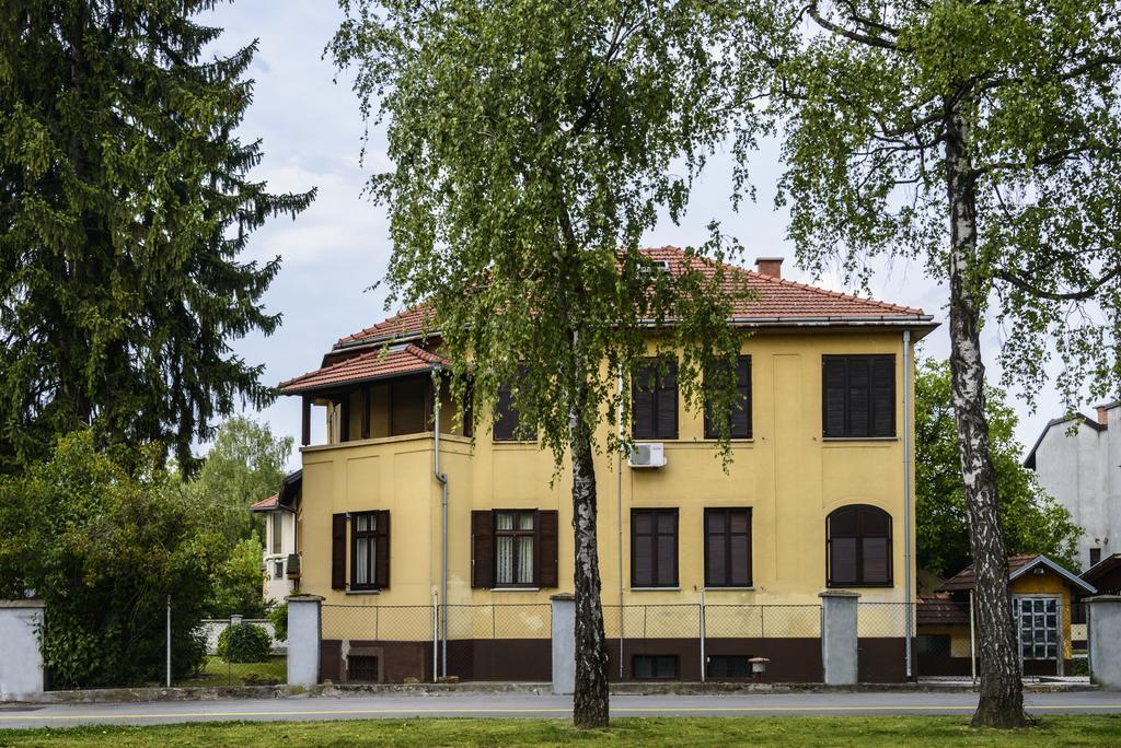 Vila Regina Rooms Karlovac Exterior foto