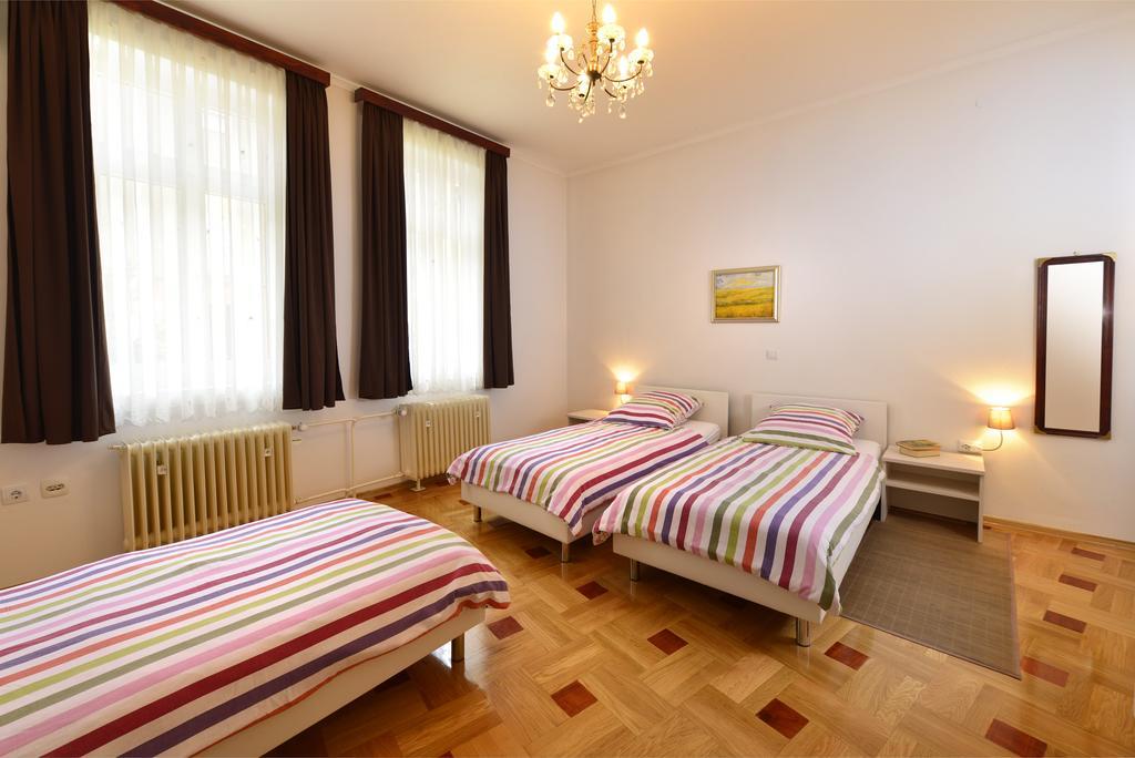 Vila Regina Rooms Karlovac Exterior foto